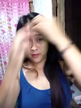 Snapshot of pretty_me092121 chatting on April 2026 03:39:02 PM pretty me092121 online show from April 2026 03:39:02 PM