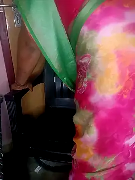 Jessi 25 online show from October 2025 05:26:02 PM