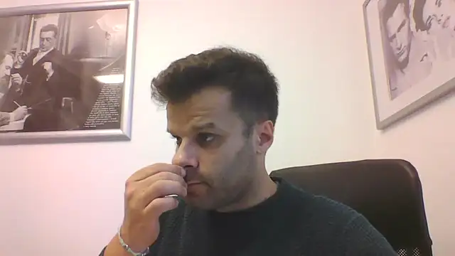 Snapshot of FROCETTO93 chatting on October 2025 02:32:02 PM FROCETTO93 online show from October 2025 02:32:02 PM