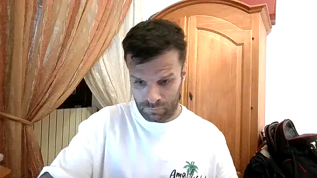 Snapshot of FROCETTO93 chatting on July 2026 01:14:01 PM FROCETTO93 online show from July 2026 01:14:01 PM