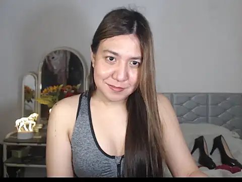 stellahugeX online show from December 2025 08:57:02 PM