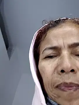Merybeks online show from June 2026 10:37:02 AM