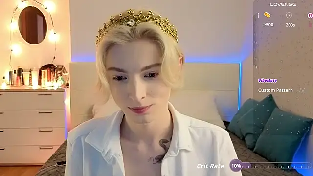 Snapshot of fiachand chatting on April 2026 01:11:01 PM fiachand online show from April 2026 01:11:01 PM