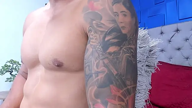 Snapshot of andres-clark92 chatting on September 2025 05:34:02 PM andres-clark92 online show from September 2025 05:34:02 PM