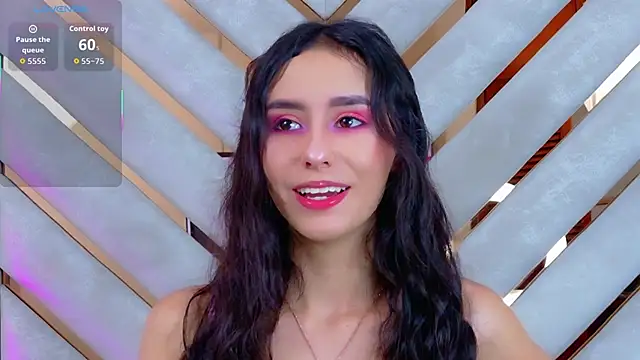 Snapshot of Sarah-Grace chatting on November 2025 02:56:02 AM Sarah-Grace online show from November 2025 02:56:02 AM