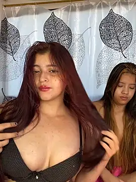 Snapshot of nea-dulce chatting on April 2026 10:35:02 PM nea-dulce online show from April 2026 10:35:02 PM