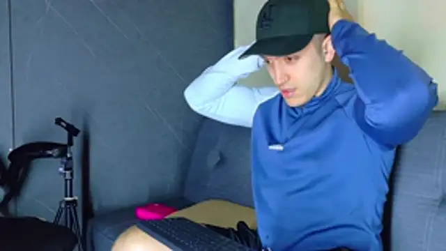 Snapshot of ALANNFERRER chatting on March 2026 10:12:02 AM ALANNFERRER online show from March 2026 10:12:02 AM