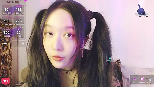 Etherealcat33 online show from October 2025 03:57:02 PM