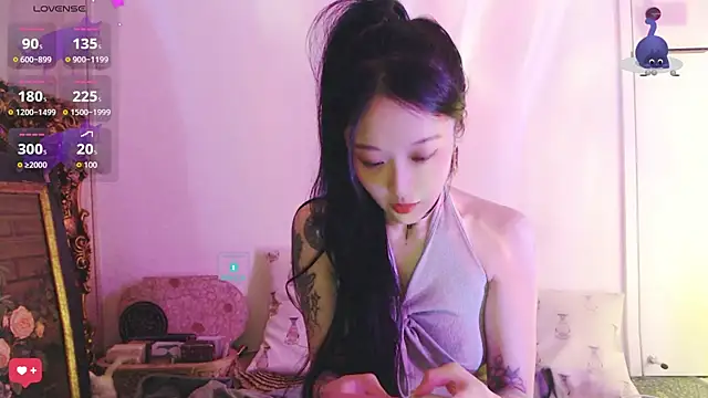 Etherealcat33 online show from October 2025 02:28:02 PM