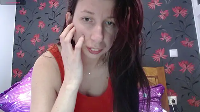 Snapshot of RosieHayes chatting on March 2026 10:54:02 AM RosieHayes online show from March 2026 10:54:02 AM