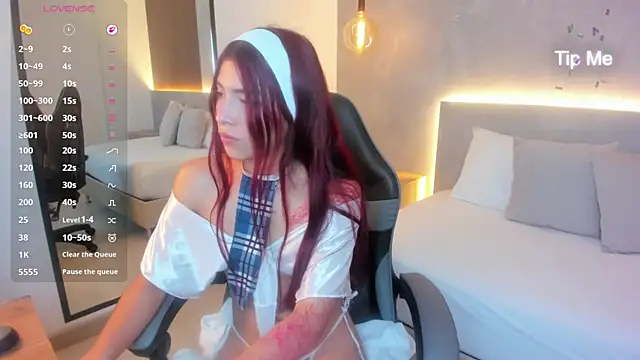 Snapshot of tbabi11 chatting on April 2026 09:53:02 PM tbabi11 online show from April 2026 09:53:02 PM