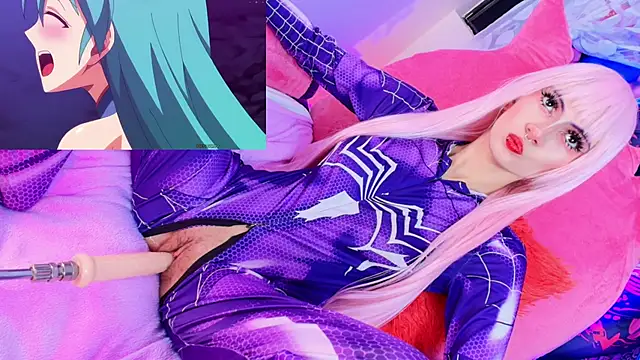 Snapshot of REM-- chatting on September 2025 02:31:01 PM REM-- online show from September 2025 02:31:01 PM