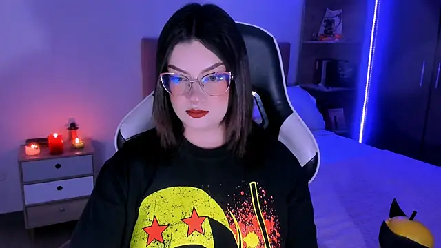 OphelianaRose33 online show from November 2025 10:20:01 PM