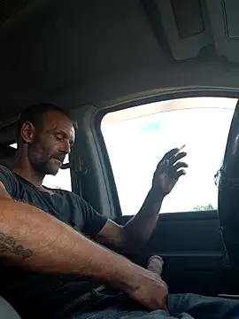 Hungwell1515 online show from October 2025 02:39:02 PM