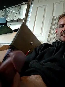 Snapshot of Hungwell1515 chatting on February 2026 12:58:02 PM Hungwell1515 online show from February 2026 12:58:02 PM