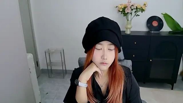 xiaouli online show from October 2025 01:51:02 AM