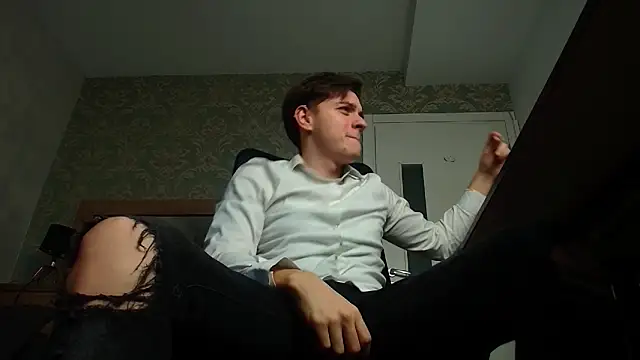 FelixStarkk online show from November 2025 05:39:01 AM