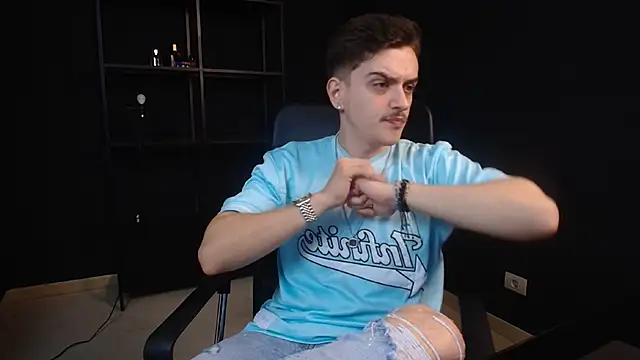 FelixStarkk online show from July 2026 05:09:02 AM