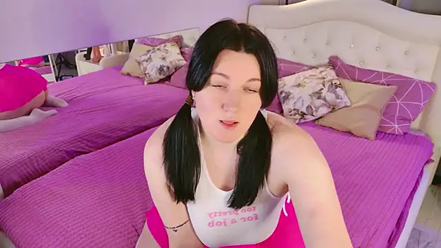 Snapshot of love_me__tonight_ chatting on November 2025 10:20:02 PM love me tonight online show from November 2025 10:20:02 PM