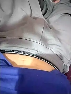 zorhotty online show from September 2025 01:04:01 PM