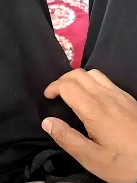 zorhotty online show from November 2025 06:01:01 AM