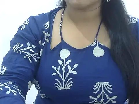 LIYO  online show from June 2026 05:54:02 AM