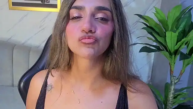 agatha brooks t online show from April 2026 12:34:02 PM