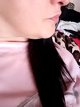 Snapshot of TriumphLove chatting on March 2025 09:12:02 AM TriumphLove online show from March 2025 09:12:02 AM