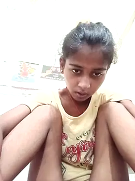 Saniye-143 online show from September 2025 05:29:01 AM