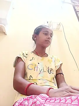 Saniye-143 online show from October 2025 05:04:02 AM