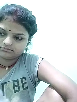 Hot mirchjii online show from September 2025 11:30:02 PM