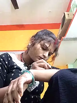 Snapshot of Hot_mirchjii chatting on November 2025 09:10:01 AM Hot mirchjii online show from November 2025 09:10:01 AM