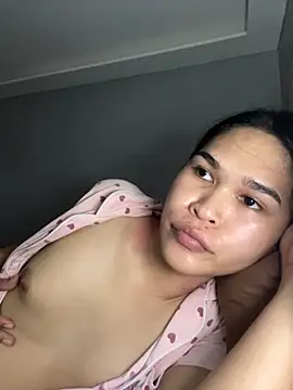 AlianaBlair online show from November 2025 05:17:01 AM