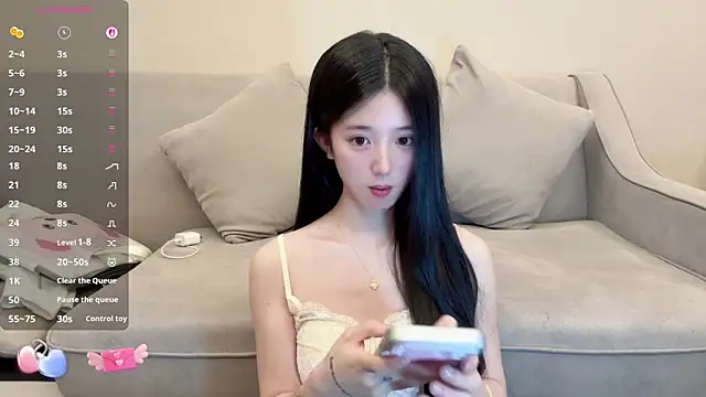 Snapshot of OiOi-666 chatting on May 2026 11:51:02 AM OiOi-666 online show from May 2026 11:51:02 AM