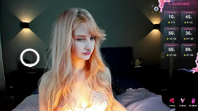 Snapshot of linda_ada chatting on September 2025 05:06:01 PM linda ada online show from September 2025 05:06:01 PM