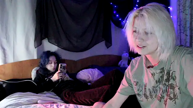 Snapshot of Avny_Loki chatting on October 2025 02:30:02 AM Avny Loki online show from October 2025 02:30:02 AM