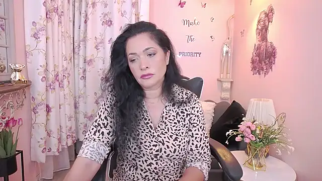 Snapshot of MyLovOne chatting on July 2026 09:34:02 AM MyLovOne online show from July 2026 09:34:02 AM