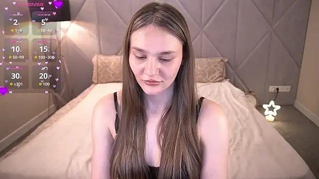 Snapshot of DiamondGoldie chatting on April 2026 12:48:02 AM DiamondGoldie online show from April 2026 12:48:02 AM