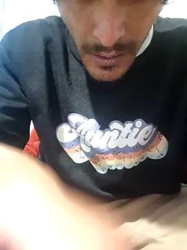 Golonzo1996 online show from April 2026 09:48:02 AM