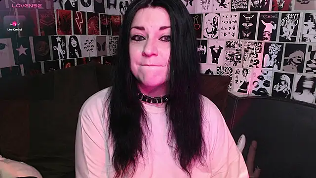 Kvopa online show from September 2025 06:39:01 AM