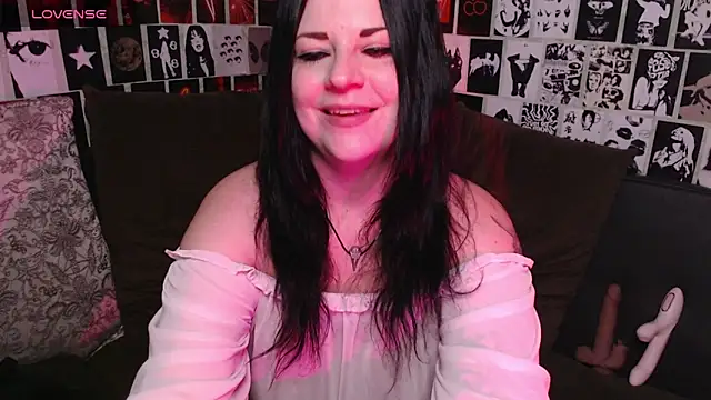 Kvopa online show from October 2025 12:10:02 AM