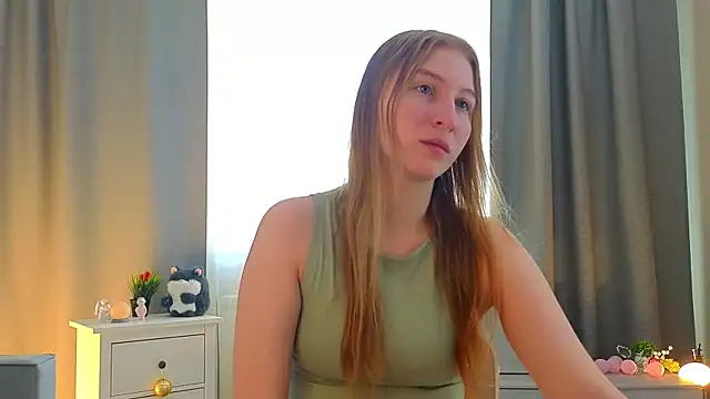 LorettaGladman online show from April 2026 04:15:01 AM