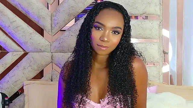 Snapshot of Tessa_Owenss chatting on April 2026 11:18:01 PM Tessa Owenss online show from April 2026 11:18:01 PM