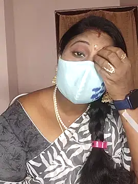 Snapshot of telugu_Geetha30 chatting on October 2025 07:19:01 AM telugu Geetha30 online show from October 2025 07:19:01 AM