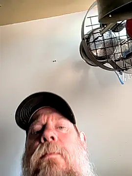 Snapshot of sizableunicorn7 chatting on May 2026 09:11:02 PM sizableunicorn7 online show from May 2026 09:11:02 PM