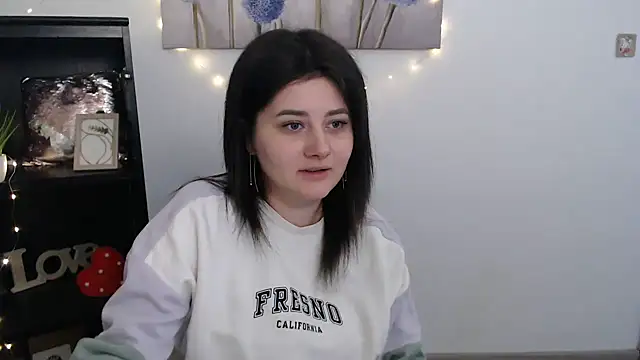 Snapshot of Katrin_kiss_ chatting on March 2026 01:17:02 PM Katrin kiss online show from March 2026 01:17:02 PM