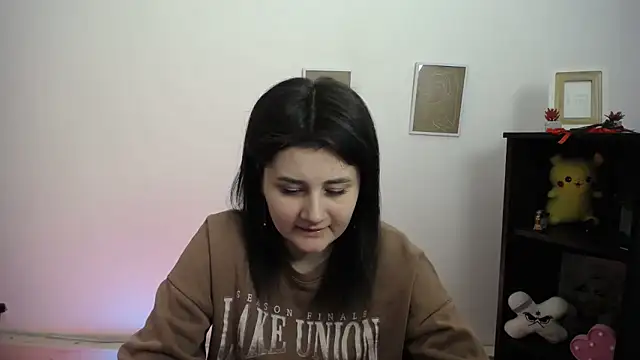 Snapshot of Katrin_kiss_ chatting on March 2026 01:07:02 PM Katrin kiss online show from March 2026 01:07:02 PM