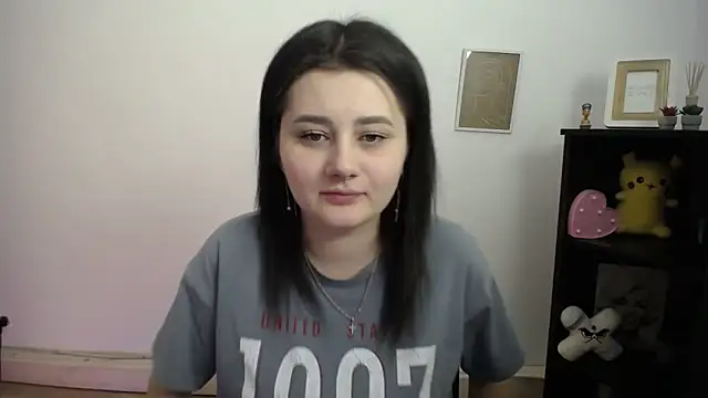 Snapshot of Katrin_kiss_ chatting on March 2026 01:17:01 PM Katrin kiss online show from March 2026 01:17:01 PM