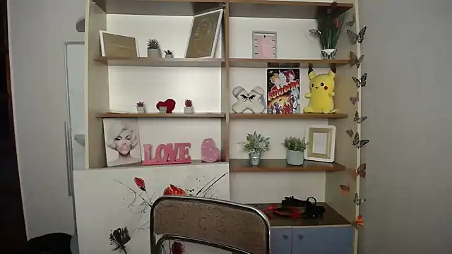 Snapshot of Katrin_kiss_ chatting on March 2026 02:22:02 PM Katrin kiss online show from March 2026 02:22:02 PM