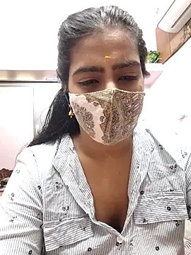 Snapshot of Tamil-Meenu12 chatting on March 2026 06:47:02 AM Tamil-Meenu12 online show from March 2026 06:47:02 AM